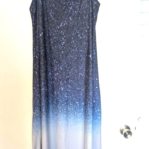 2/$10 Elegant Blue and White Sleeveless Long Dress - Picture 4 of 7